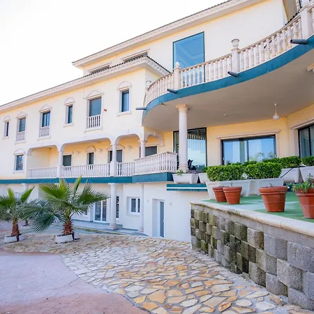 Сasa de vacaciones La Casa Del Tejado *